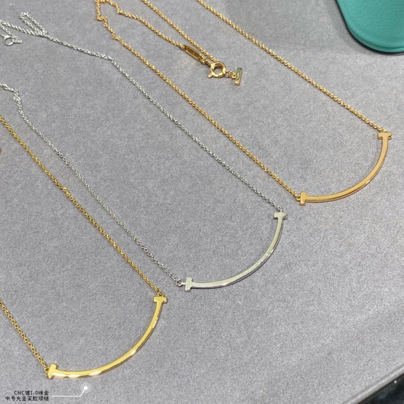 T*f*ny necklaces